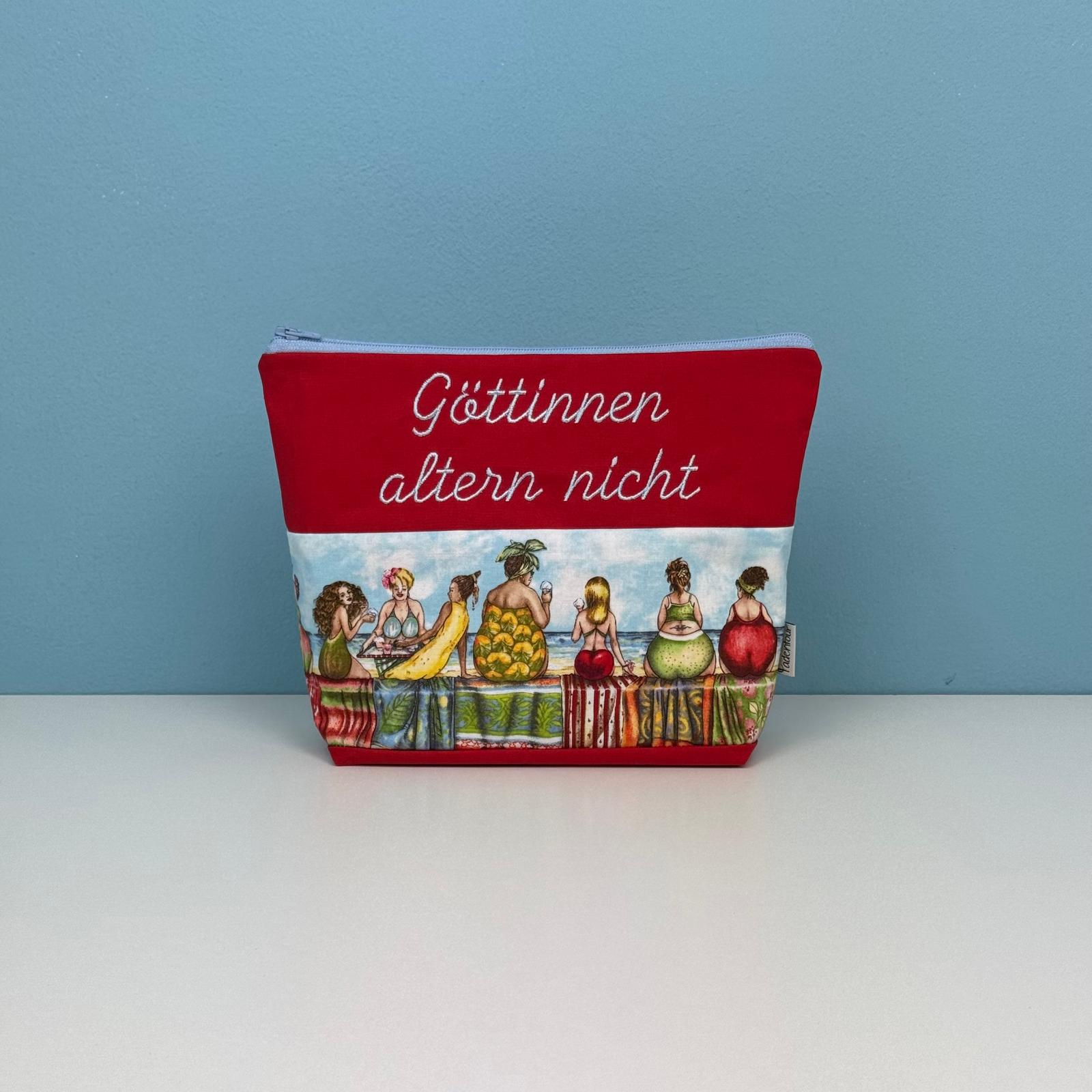 Kulturbeutel fuer Frauen